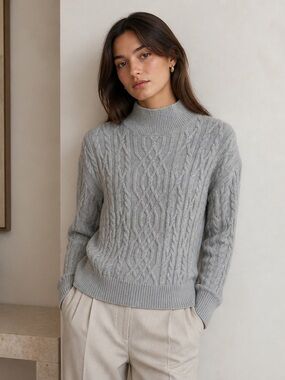 Tahari Medium Gray Cable Knit Mock Neck Sweater Soft Quiet Luxury Preppy